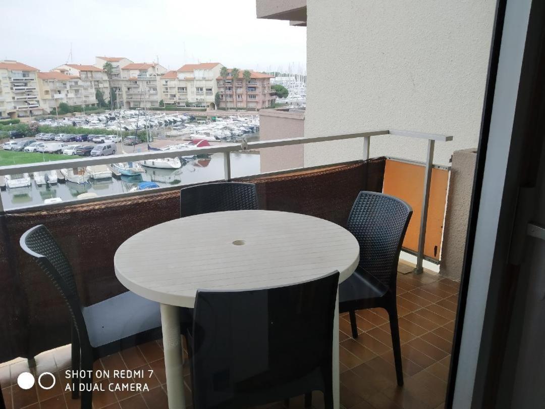 Appartement T2 Vue Mer Et Port,2 Balcons, Parking Prive Canet-en-Roussillon Exterior photo